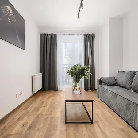 Nowoczesny Sienkiewicza Z Bilardem Apartment Breslau